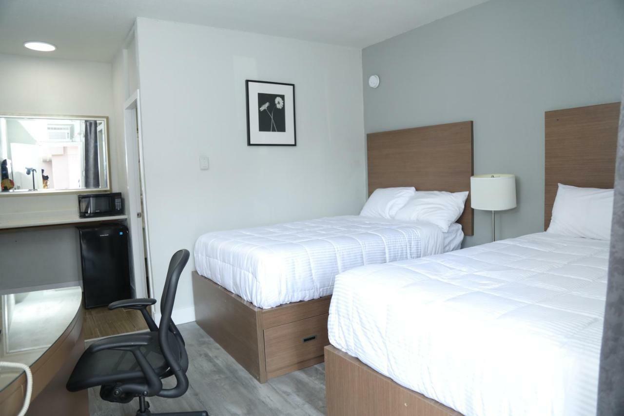Fraser Inn Принс-Джордж Экстерьер фото