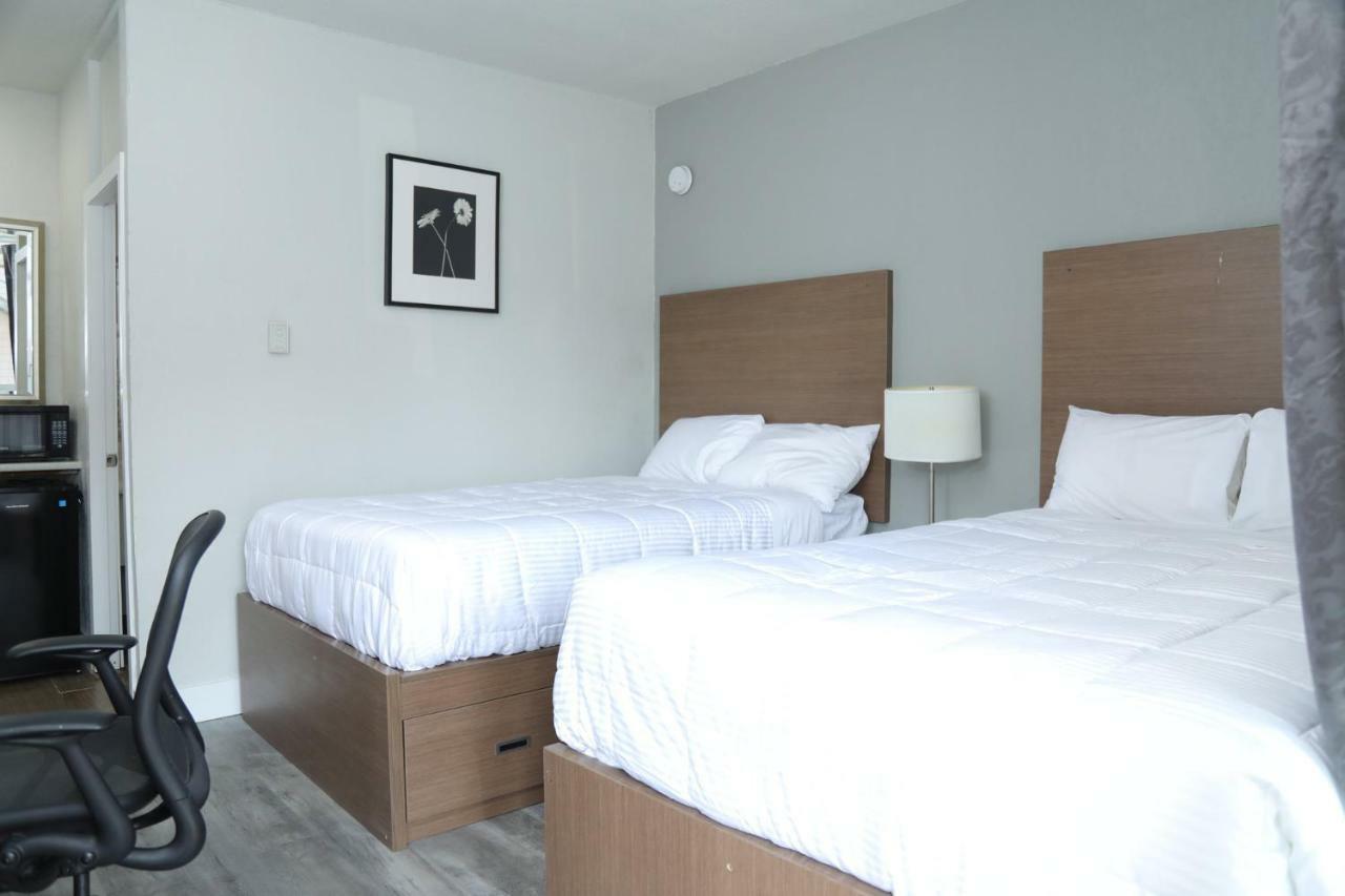 Fraser Inn Принс-Джордж Экстерьер фото